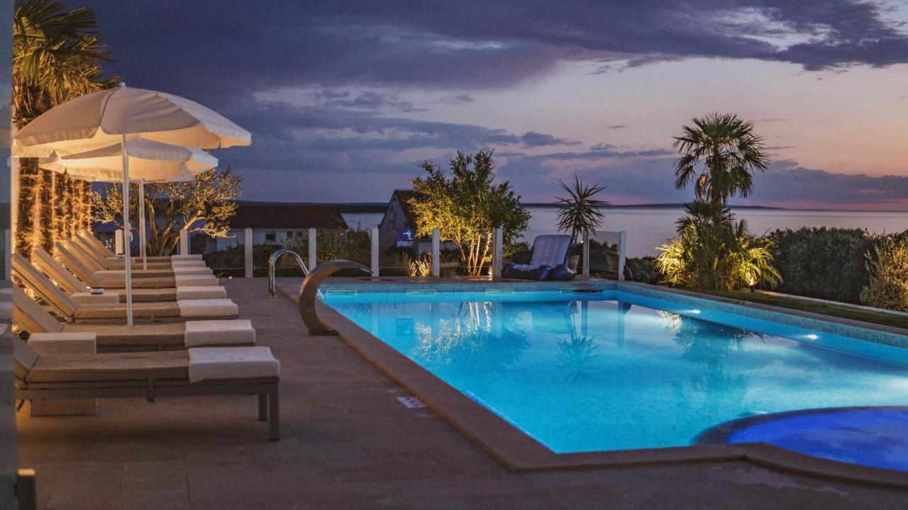 Luxury Apartments White Villa Violeta Mandre Ngoại thất bức ảnh
